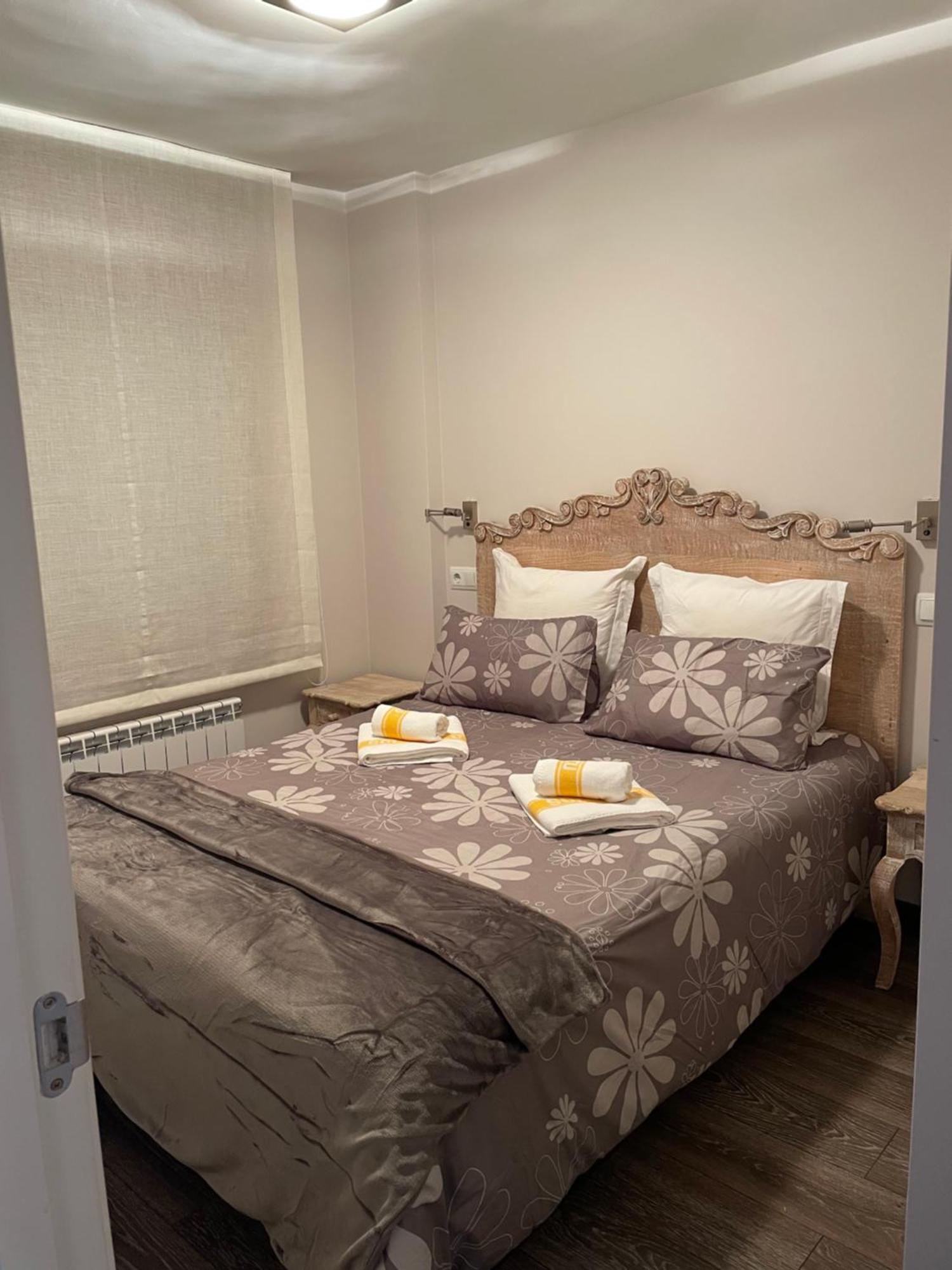 Apartamentos Solneu Baqueira Beret Bagian luar foto