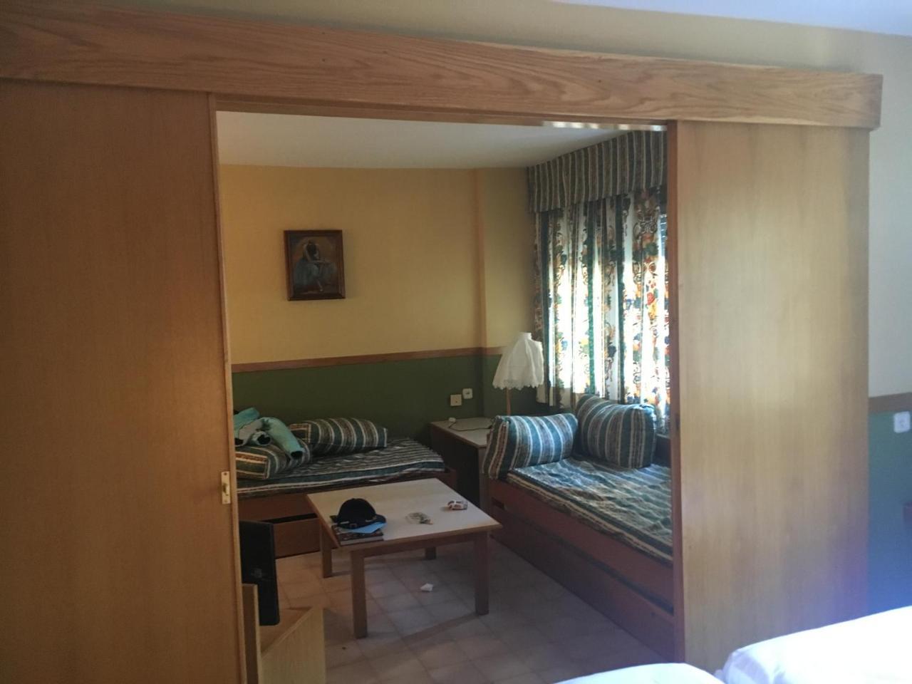 Apartamentos Solneu Baqueira Beret Bagian luar foto